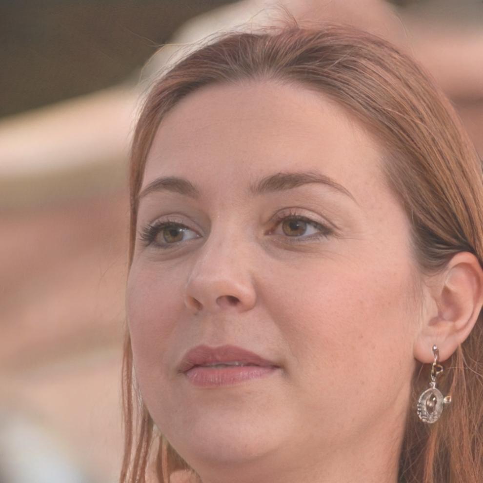 Esperanza Villanueva, Directora de Estrategia Financiera